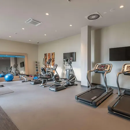 Szálloda Hampton By Hilton Freiburg im Breisgau