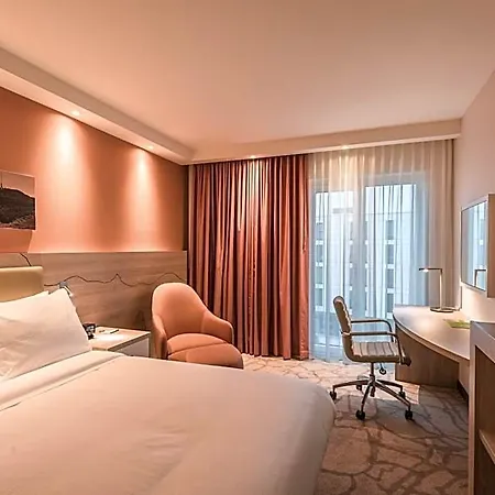 Отель Hampton By Hilton