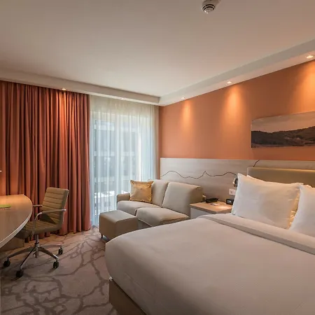 Hampton By Hilton Отель 3*