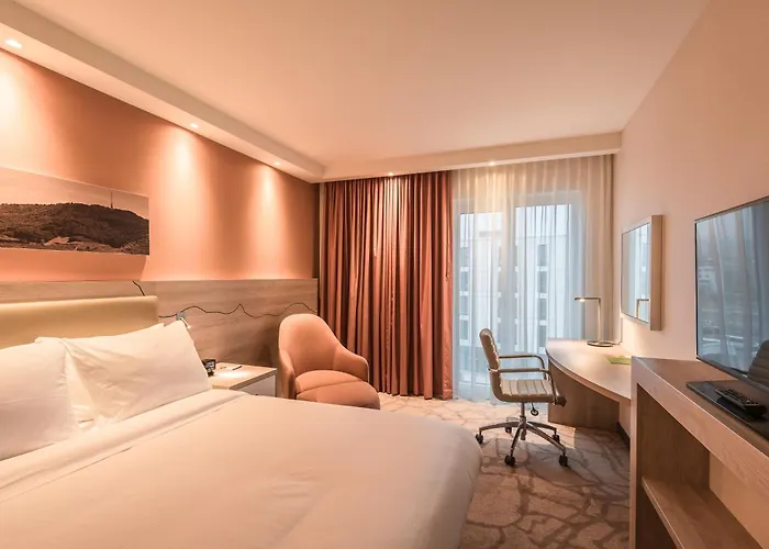 Hotel Hampton By Hilton 3*